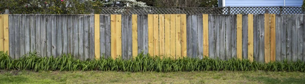 Should You Repair or Replace Your Fence?