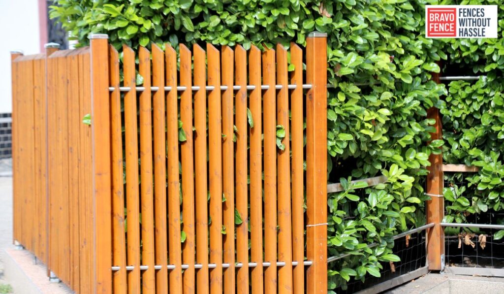 The Benefits of a Horizontal Wood Privacy Fence