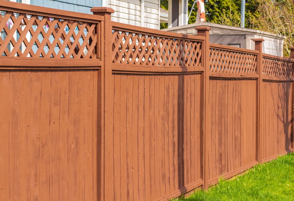 What is the Easiest Way to Extend the Height of a Fence?