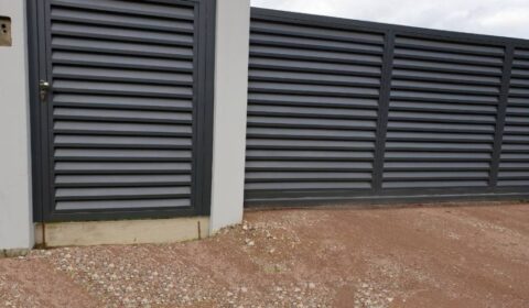 Front Yard Fence Ideas with Gates