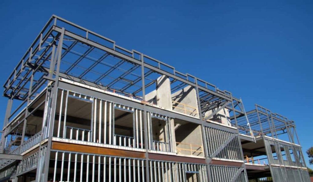 Top 10 Benefits of Installing a Commercial Fence