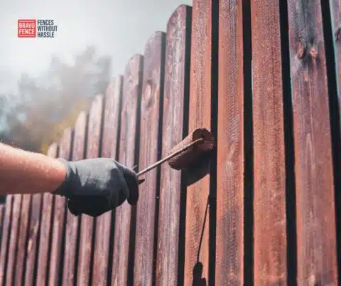 Staining Success: Navigating 2024's Fence Staining Costs