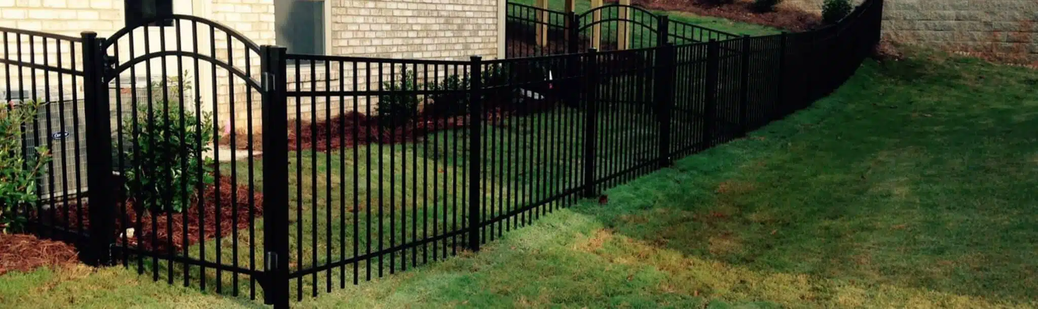 fence in Hiram