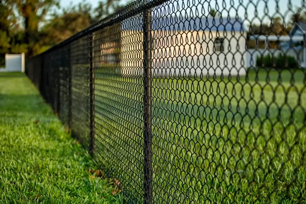 Chain link fence installer