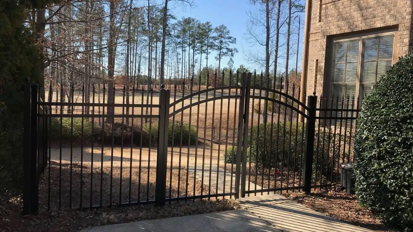 Metal and Aluminum Fencing